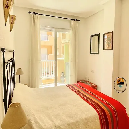 Lmha24, De Frente Marino, 2 Bedroom, 1 Bathroom With Pool View *