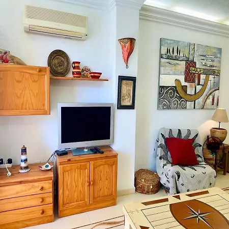 Lmha24, De Frente Marino, 2 Bedroom, 1 Bathroom With Pool View Apartment