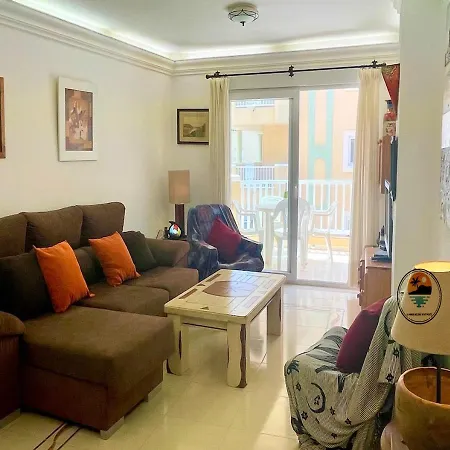 Lmha24, De Frente Marino, 2 Bedroom, 1 Bathroom With Pool View *